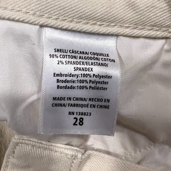 Shyanne Shorts Embroidered Floral‎ Off-White Button Fly Raw Hem Women's 28 28x3 - Picture 10 of 14